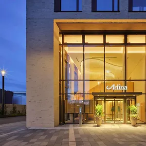 Aparthotel Adina, Colonia