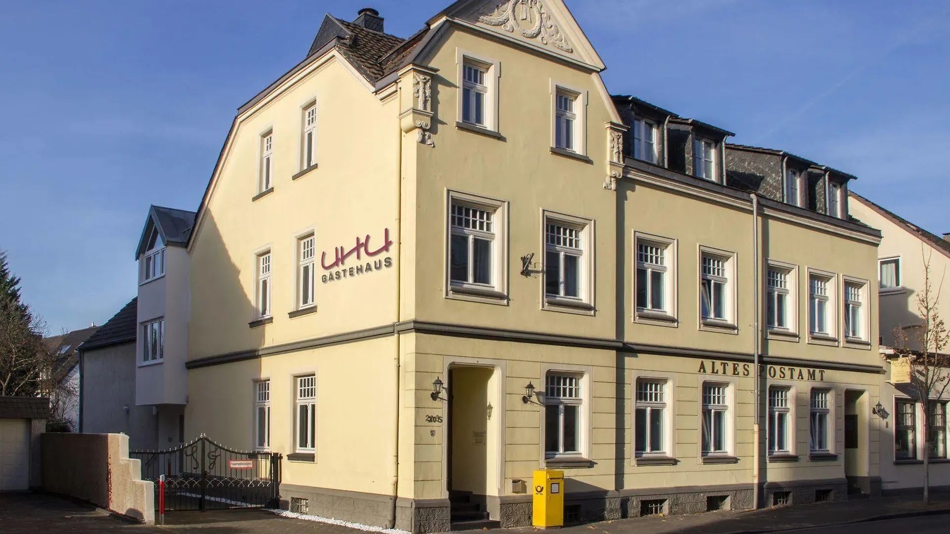 Uhu Gaestehaus Superior Colonia Hotel